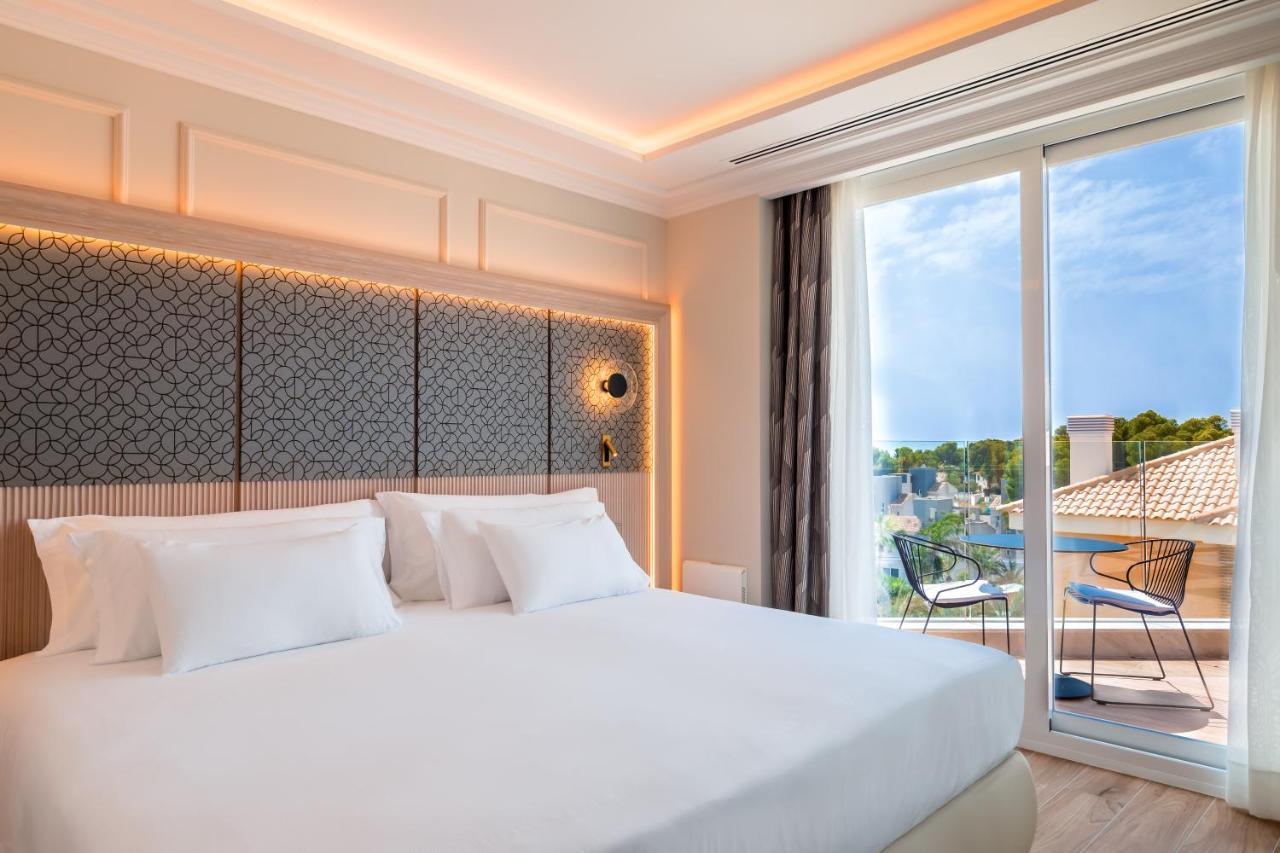 Barcelo La Nucia Palms Hotel Exterior photo Deluxe Room